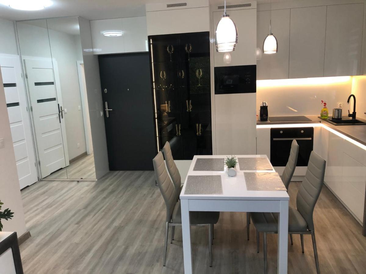 Apartament Agnes Szczecin Pomorzany エクステリア 写真